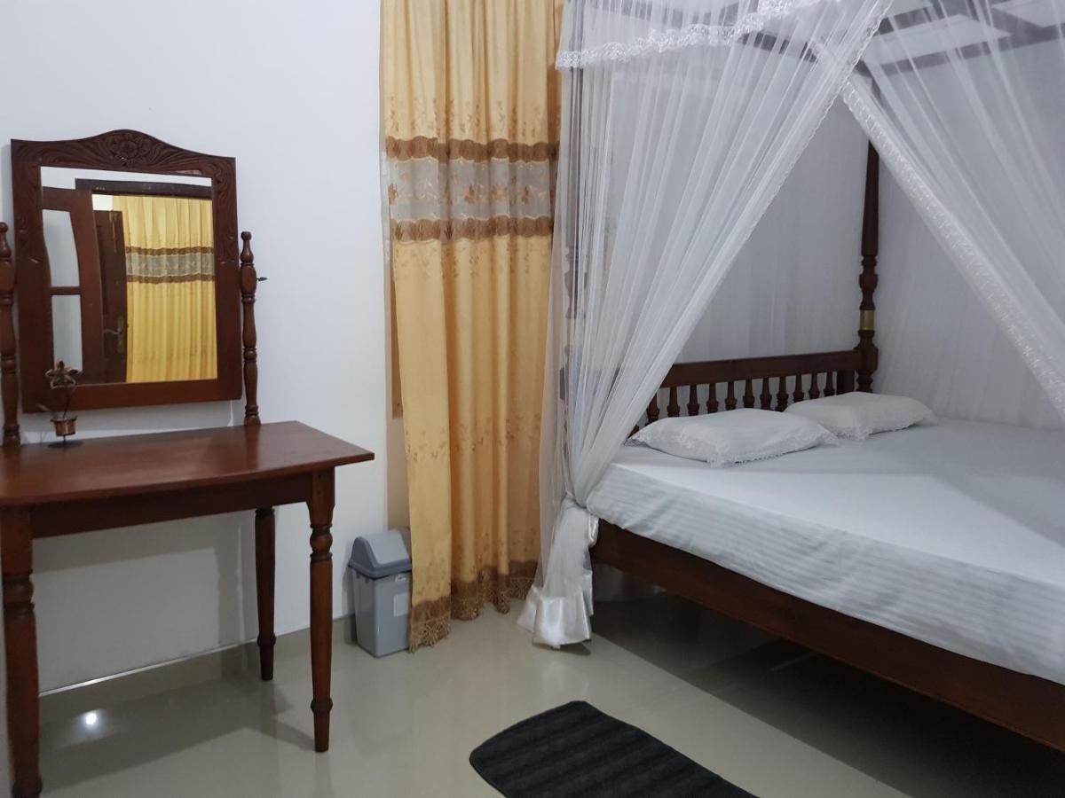 Keshan Villa Тангале Екстериор снимка